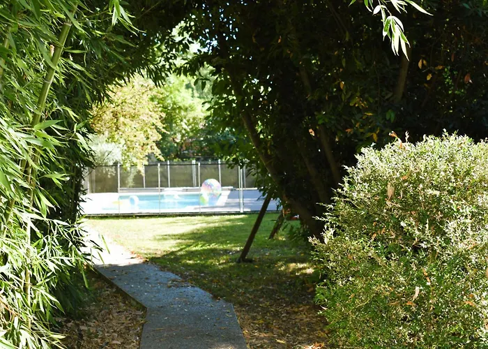 בית נופש La Maison Du Mespoul